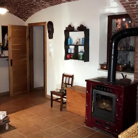Casa Mamari *