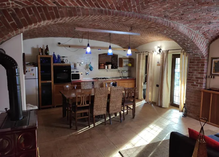 Casa Mamari *